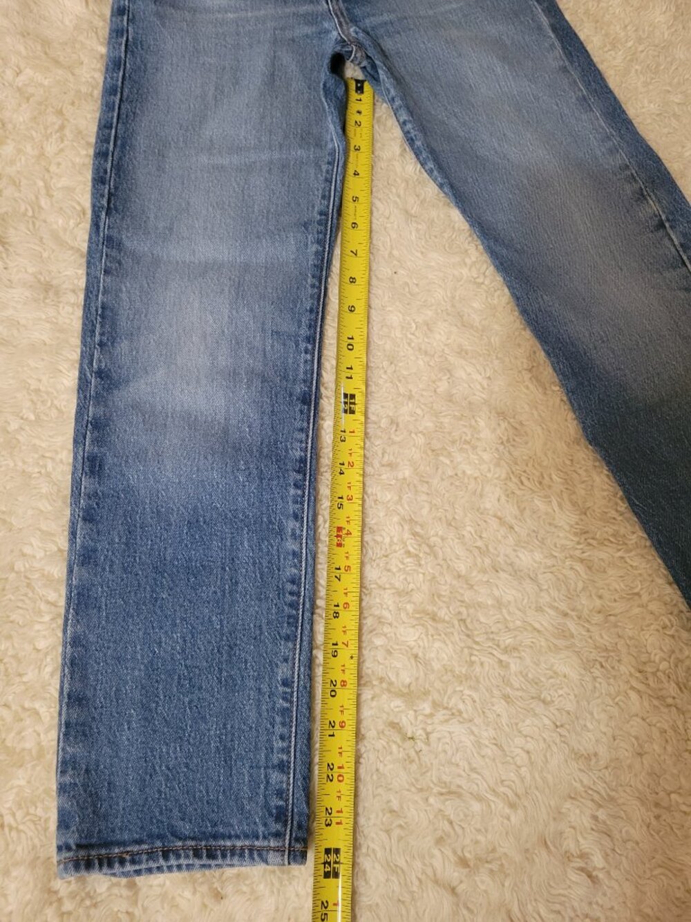 Levi's Wedgie Straight in Jazz Jive Sound Med Blue | 23 | 24" Inseam - Picture 10 of 16